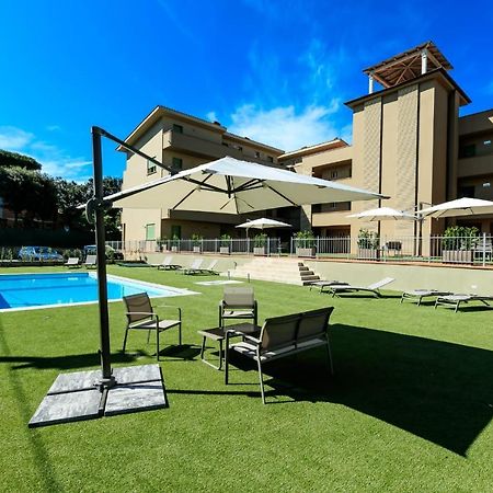 Residence San Francesco ตีร์เรเนีย ภายนอก รูปภาพ