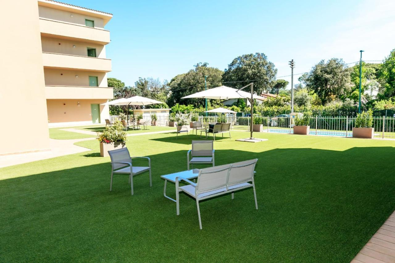Residence San Francesco ตีร์เรเนีย ภายนอก รูปภาพ