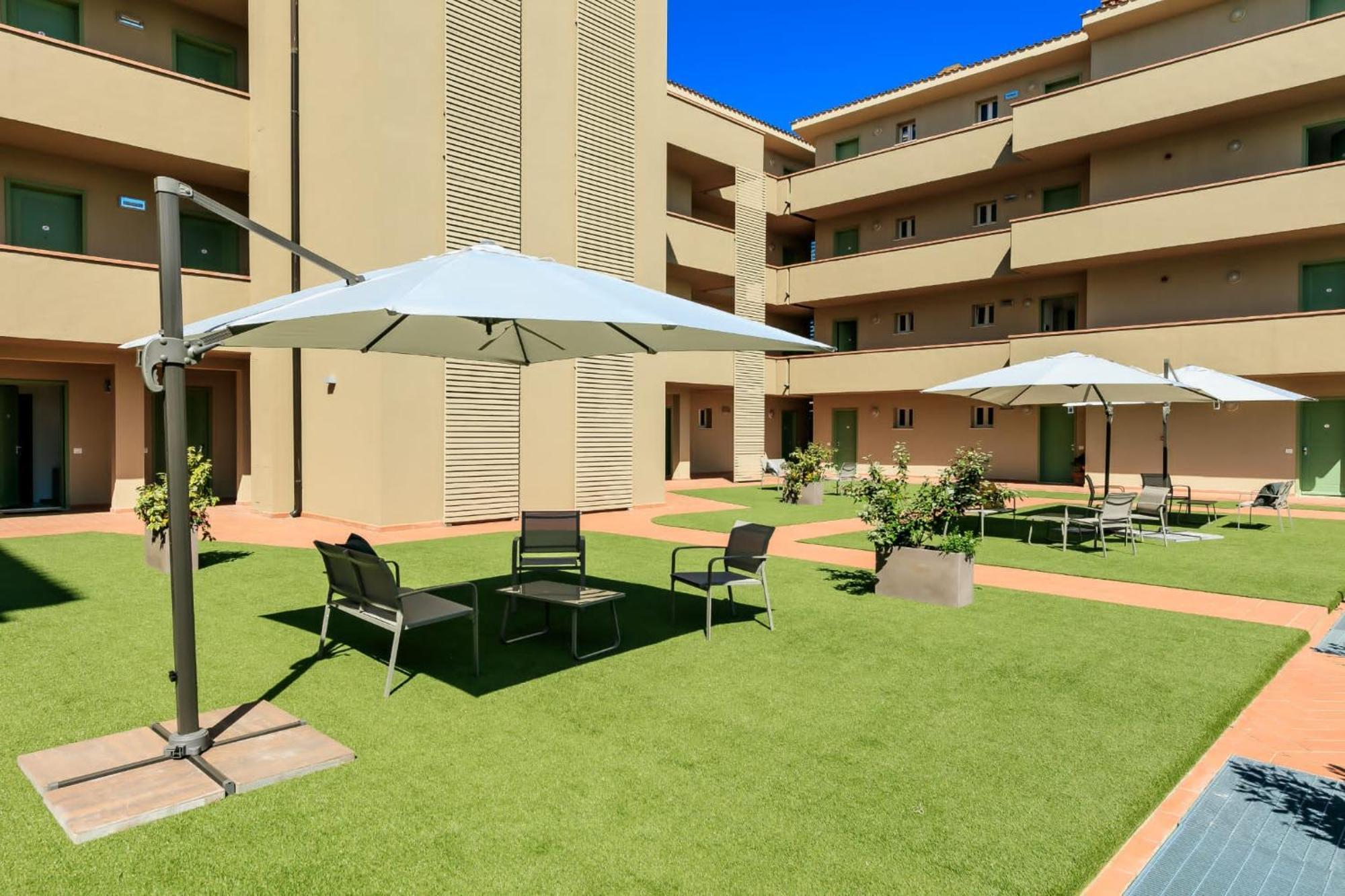 Residence San Francesco ตีร์เรเนีย ภายนอก รูปภาพ
