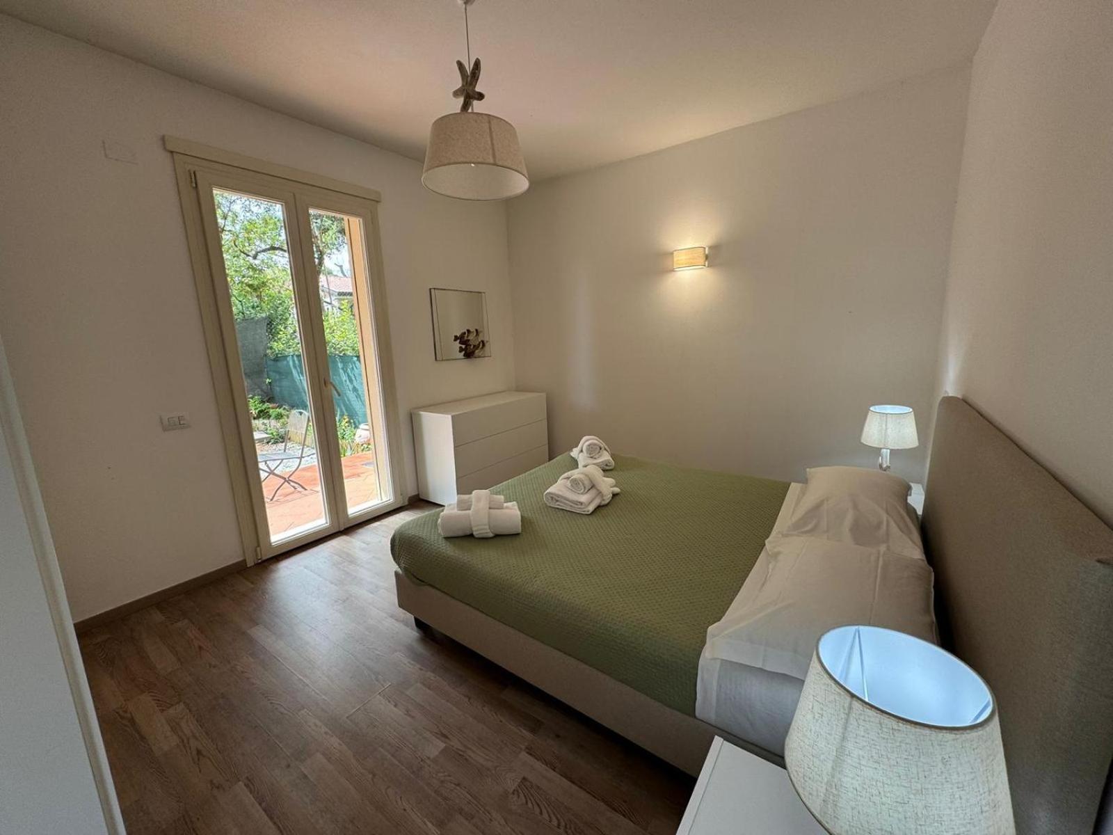 Residence San Francesco ตีร์เรเนีย ภายนอก รูปภาพ