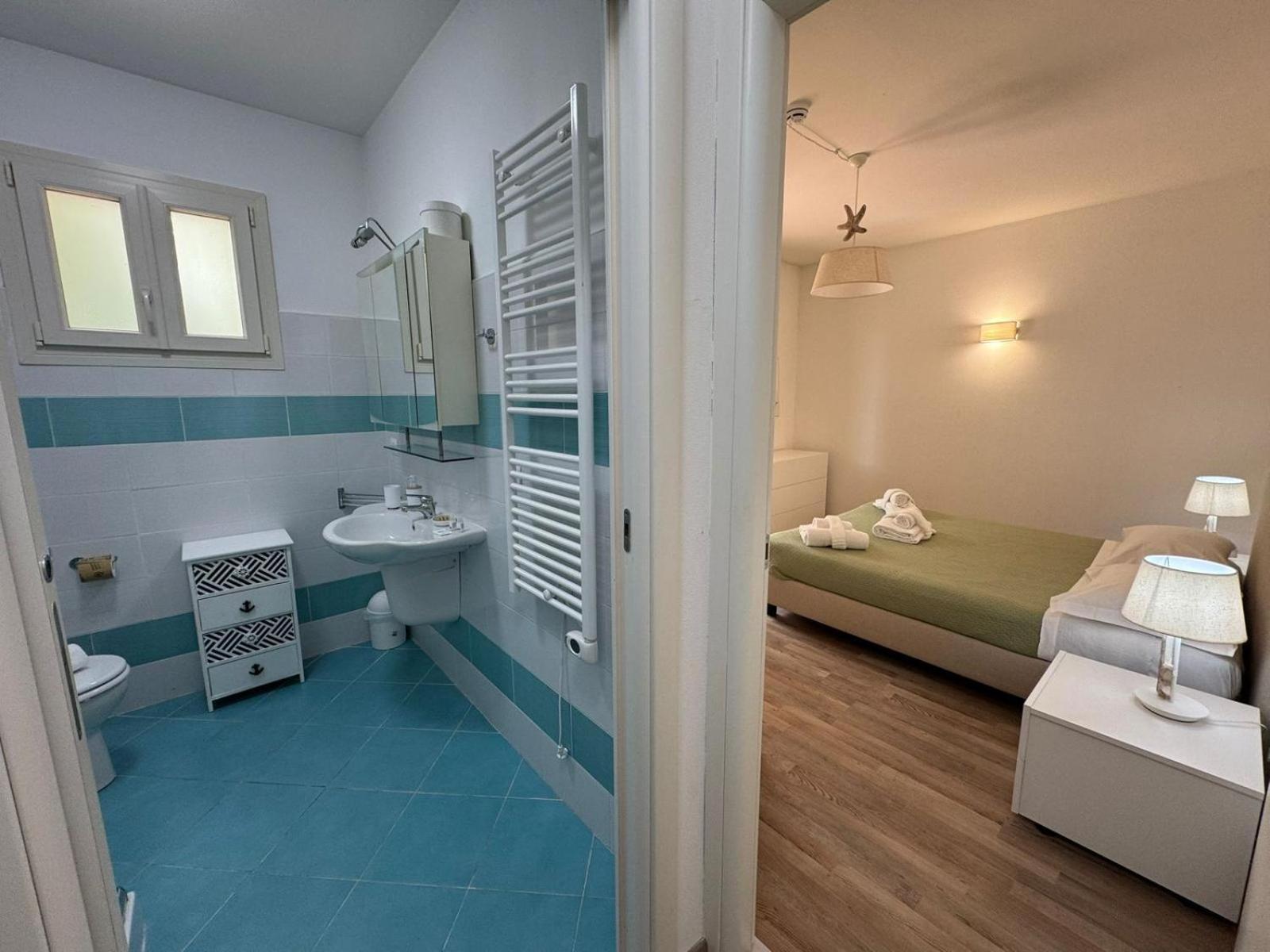 Residence San Francesco ตีร์เรเนีย ภายนอก รูปภาพ